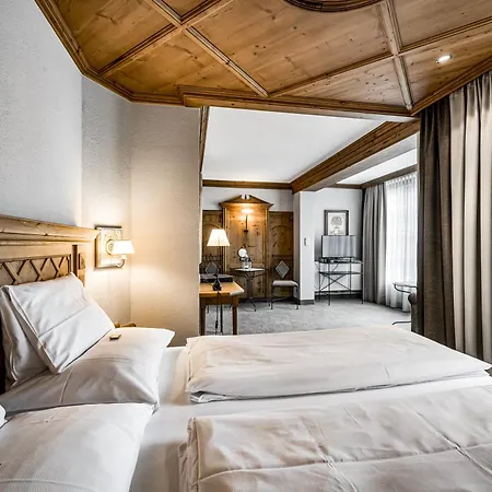 Hotell Alpina - Adults Only 4*