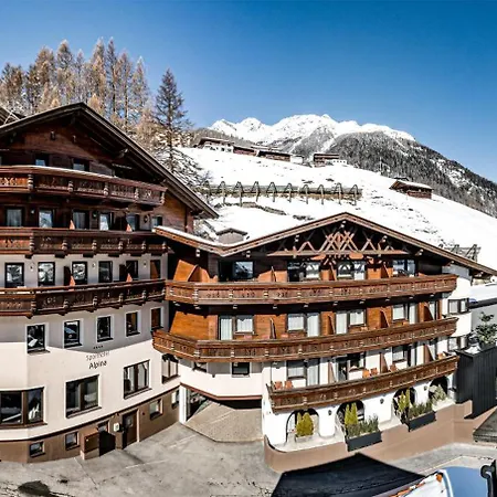 Hotell Alpina - Adults Only