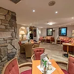 Alpina - Adults Only 호텔 4*